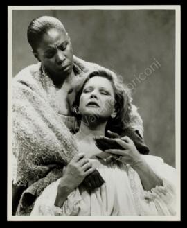 La venexiana. Valeria Moriconi e Starlett DuPois