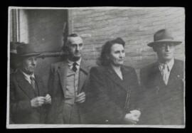 Gruppo con Adele Bei - [1945?]