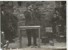 Comizio di Luigi Manna - [1945?]