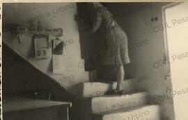 Interno di casa colonica - [195-?]